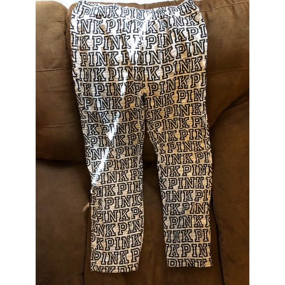 Victoria’s Secret Pink Pajamas Pants - Picture 2 of 4